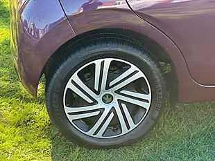Used 2019 Peugeot 108 Active Purple - Interior and Exterior details 9