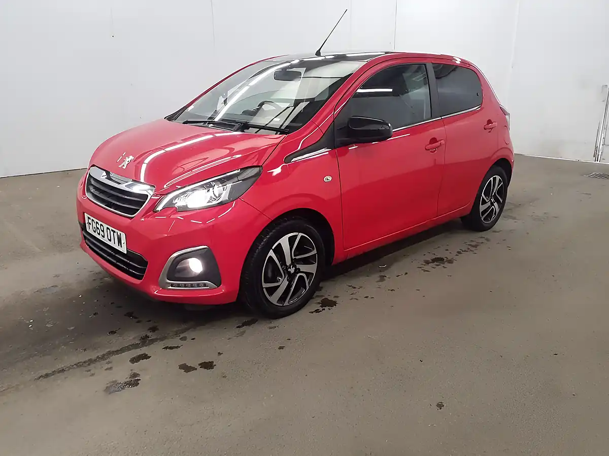 Used 2019 Peugeot 108 Allure Edition Red - Interior and Exterior details 4