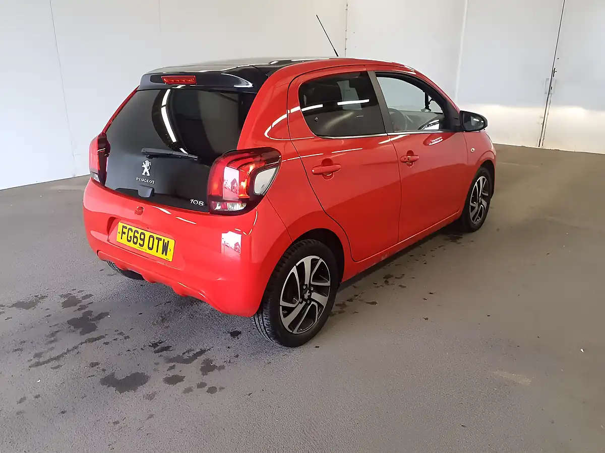 Used 2019 Peugeot 108 Allure Edition Red - Interior and Exterior details 8