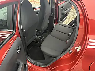 Used 2019 Peugeot 108 Collection Red - Interior and Exterior details 12