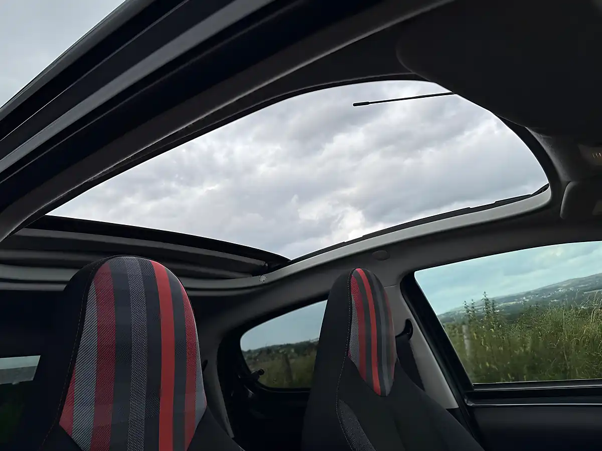 Used 2019 Peugeot 108 Collection Top Grey - Interior and Exterior details 12