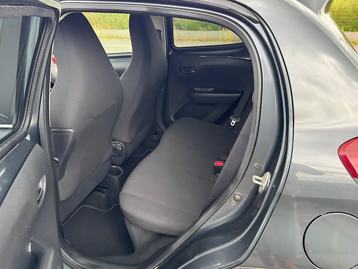 Used 2019 Peugeot 108 Collection Top Grey - Interior and Exterior details 19