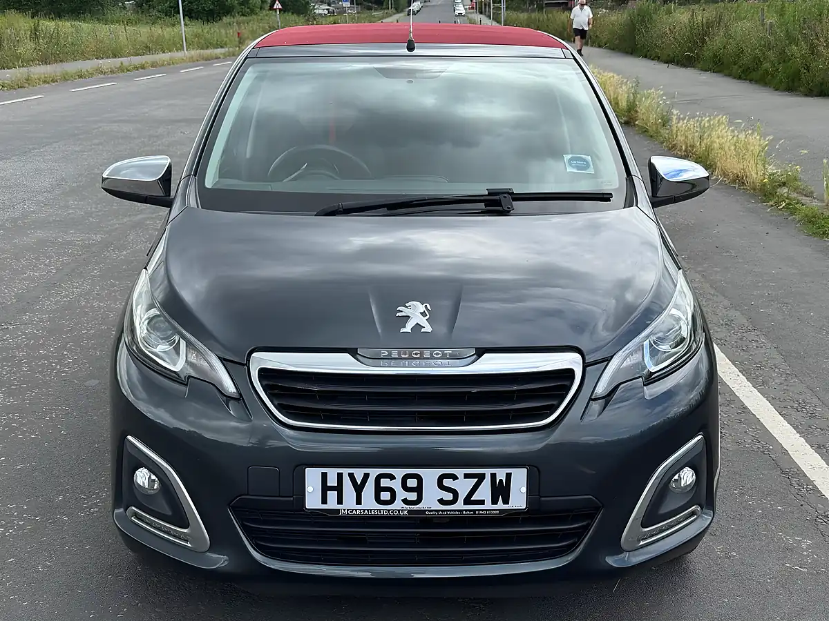 Used 2019 Peugeot 108 Collection Top Grey - Interior and Exterior details 4