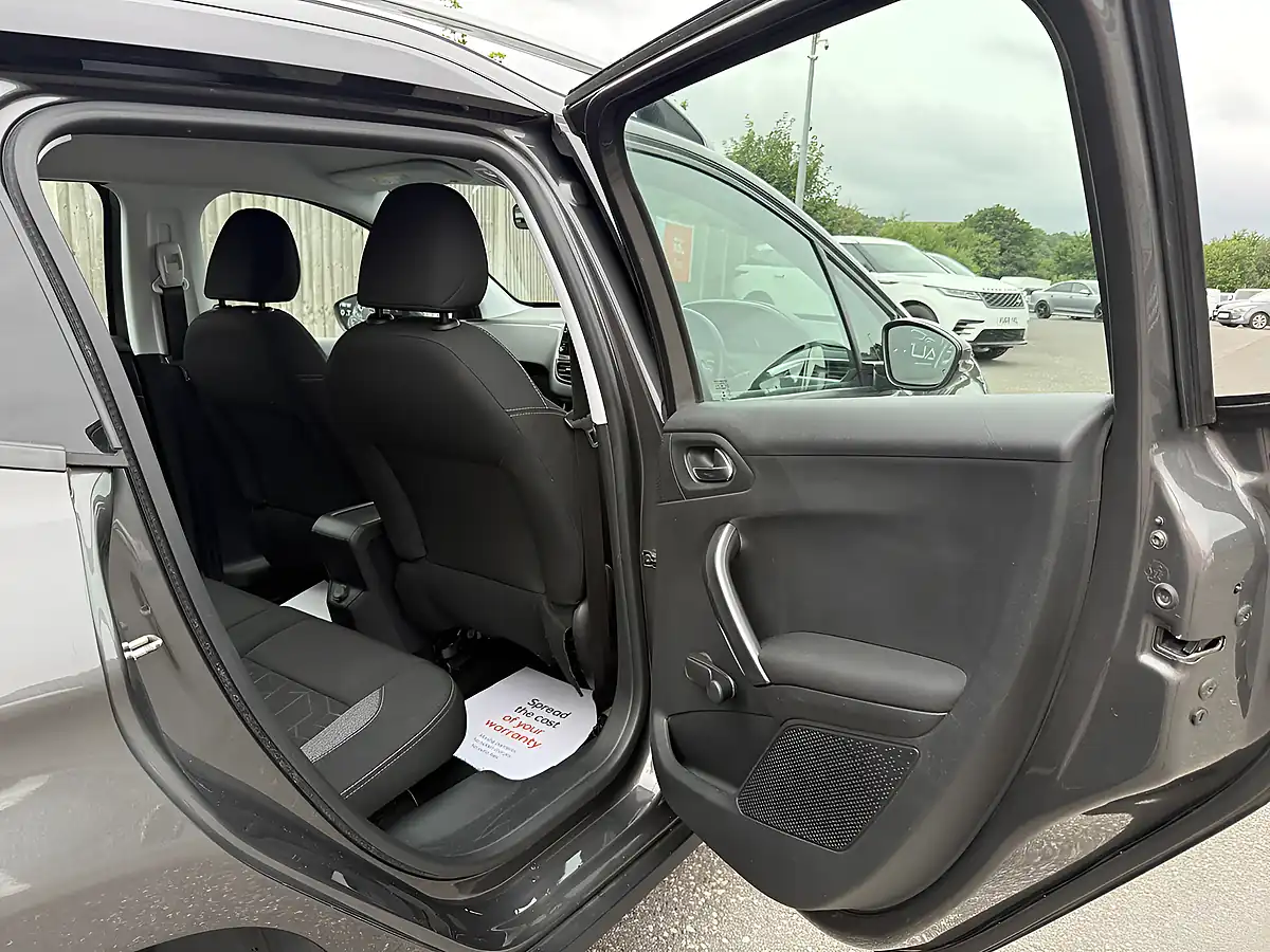 Used 2019 Peugeot 2008 Active Grey - Interior and Exterior details 15
