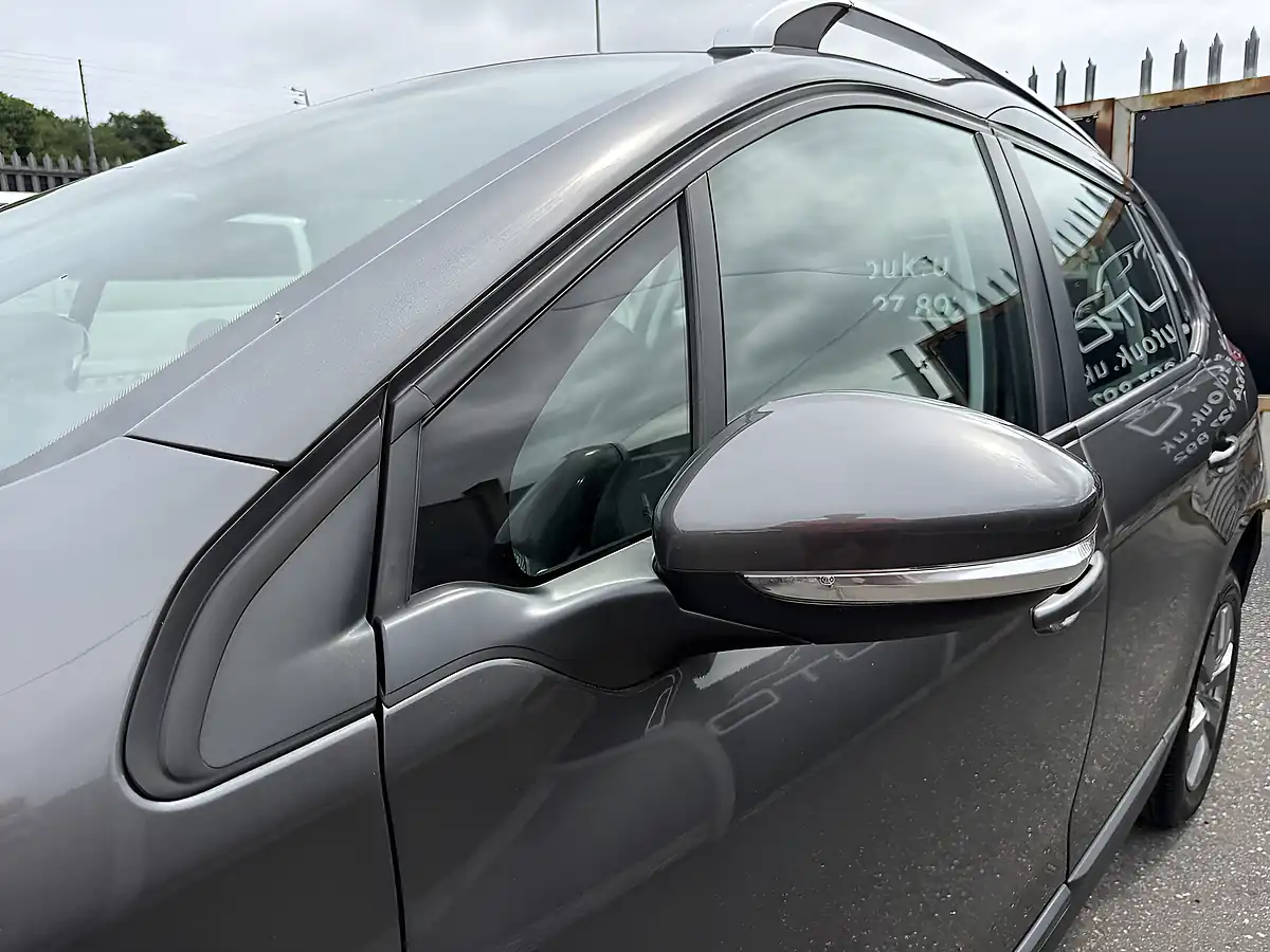 Used 2019 Peugeot 2008 Active Grey - Interior and Exterior details 5