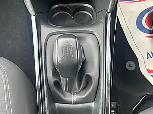Used 2019 Peugeot 2008 Active White - Interior and Exterior details 18