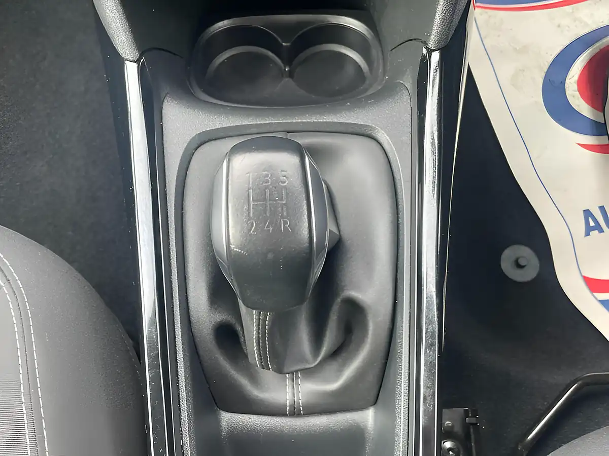 Used 2019 Peugeot 2008 Active White - Interior and Exterior details 18