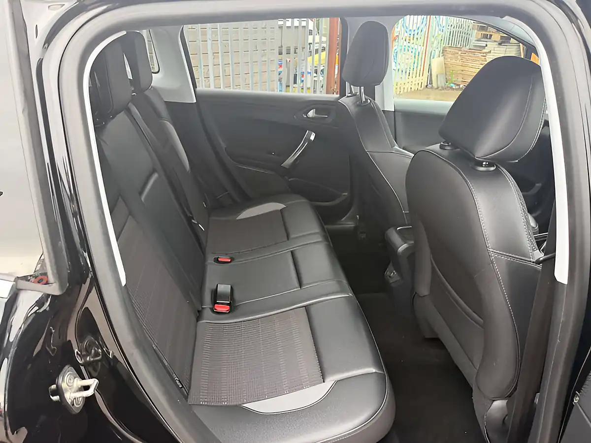 Used 2019 Peugeot 2008 Allure Black - Interior and Exterior details 17
