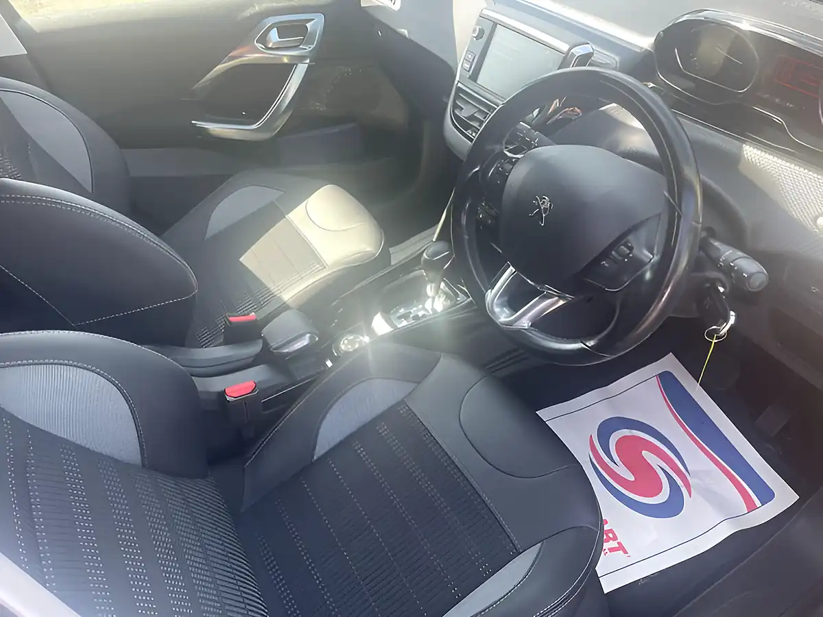 Used 2019 Peugeot 2008 Allure Grey - Interior and Exterior details 11