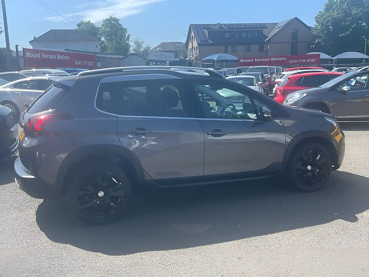 Used 2019 Peugeot 2008 Allure Grey - Interior and Exterior details 9