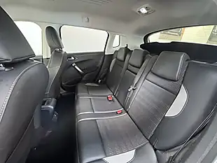 Used 2019 Peugeot 2008 Allure Grey - Interior and Exterior details 19