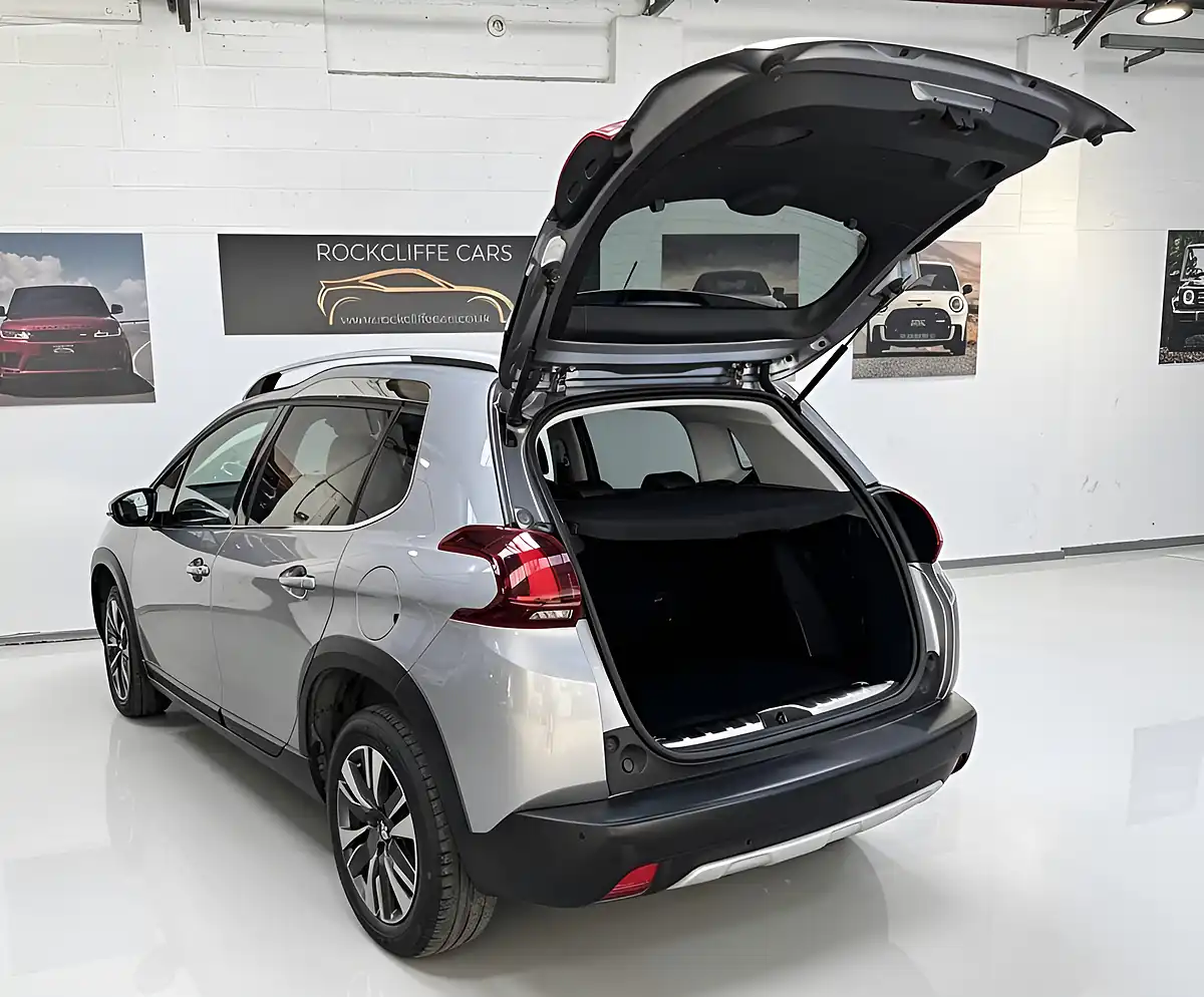 Used 2019 Peugeot 2008 Allure Grey - Interior and Exterior details 5