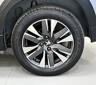 Used 2019 Peugeot 2008 Allure Grey - Interior and Exterior details 7