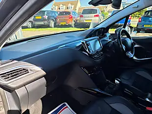 Used 2019 Peugeot 2008 Allure Grey - Interior and Exterior details 17