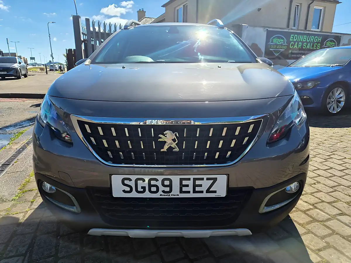 Used 2019 Peugeot 2008 Allure Grey - Interior and Exterior details 2