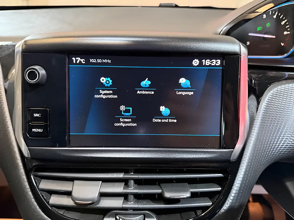 Used 2019 Peugeot 2008 Allure Grey - Interior and Exterior details 16