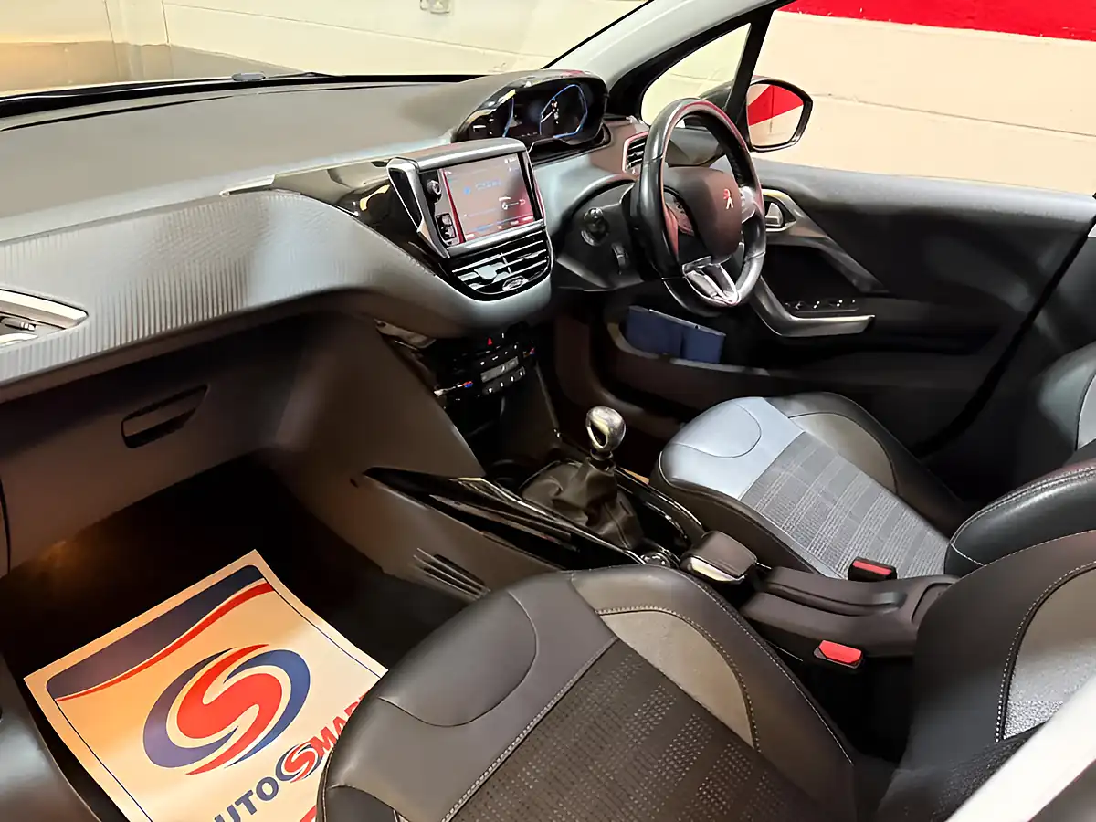 Used 2019 Peugeot 2008 Allure Grey - Interior and Exterior details 18