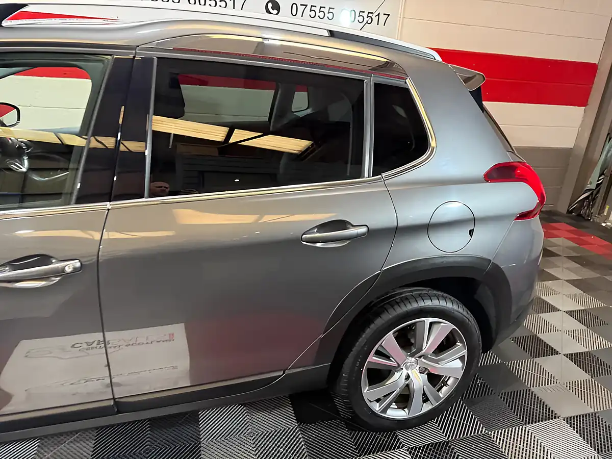 Used 2019 Peugeot 2008 Allure Grey - Interior and Exterior details 4