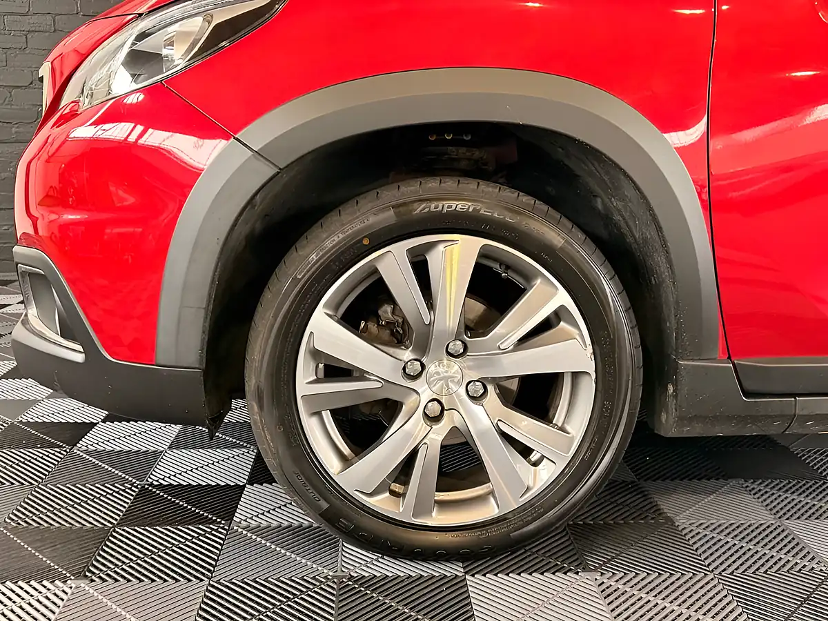 Used 2019 Peugeot 2008 Allure - Interior and Exterior details 4