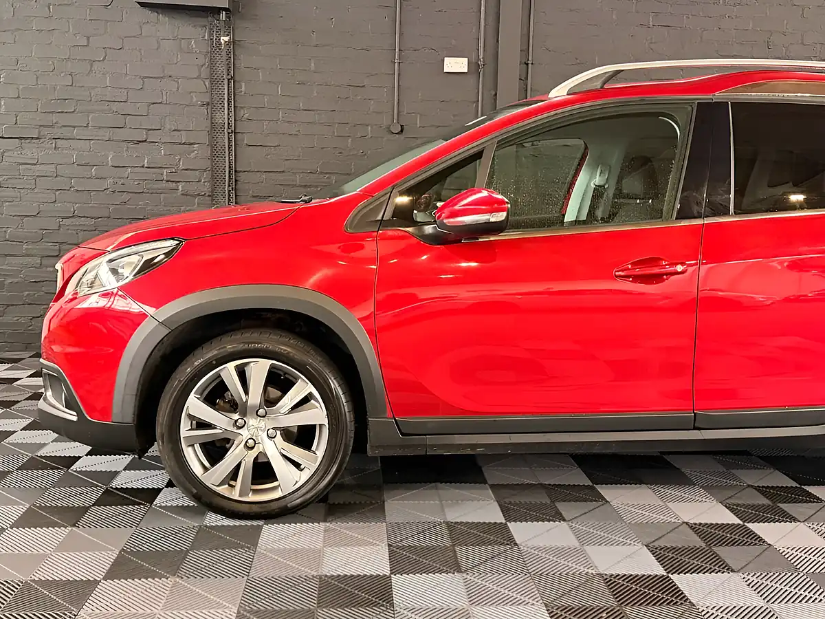 Used 2019 Peugeot 2008 Allure - Interior and Exterior details 5