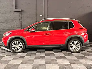 Used 2019 Peugeot 2008 Allure - Interior and Exterior details 6