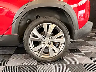 Used 2019 Peugeot 2008 Allure - Interior and Exterior details 9