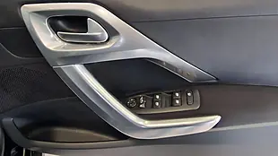 Used 2019 Peugeot 2008 Allure Premium Black - Interior and Exterior details 12