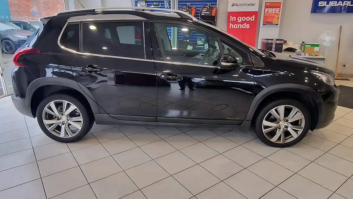 Used 2019 Peugeot 2008 Allure Premium Black - Interior and Exterior details 6