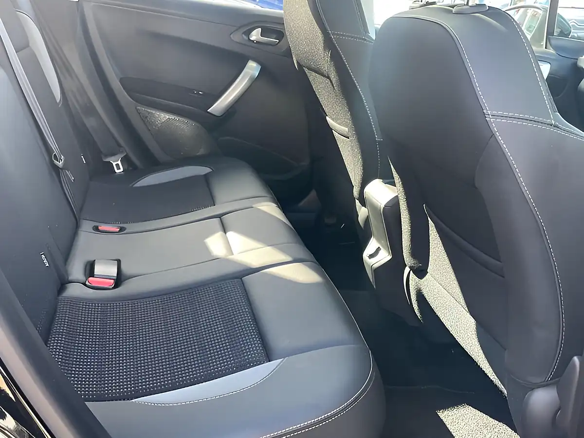 Used 2019 Peugeot 2008 Allure Premium Black - Interior and Exterior details 12