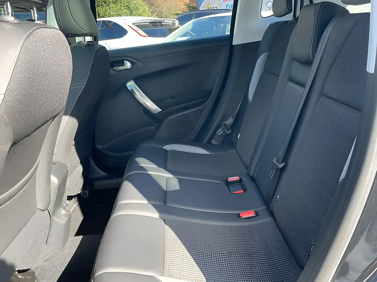 Used 2019 Peugeot 2008 Allure Premium Black - Interior and Exterior details 13