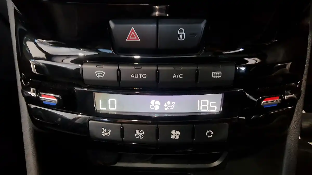 Used 2019 Peugeot 2008 Allure Premium Black - Interior and Exterior details 10