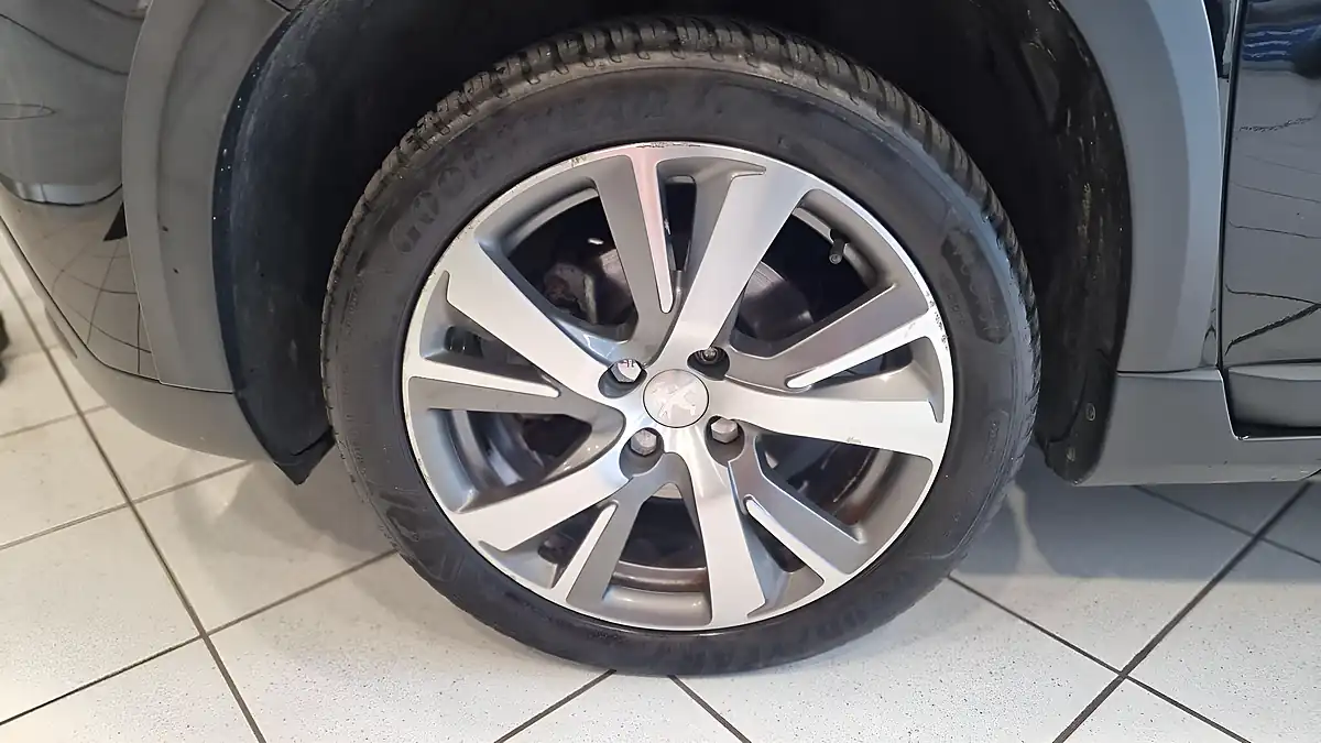 Used 2019 Peugeot 2008 Allure Premium Black - Interior and Exterior details 13
