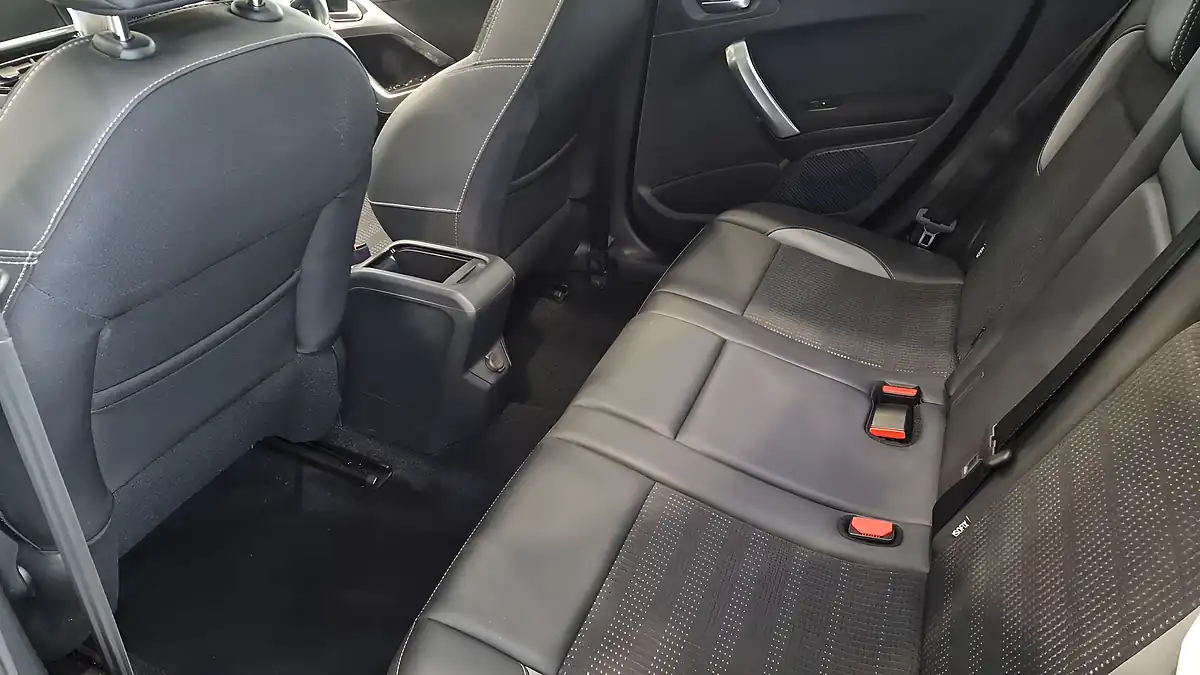 Used 2019 Peugeot 2008 Allure Premium Black - Interior and Exterior details 8