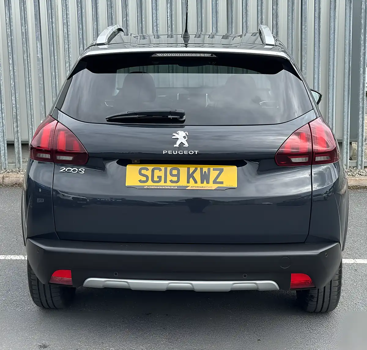 Used 2019 Peugeot 2008 Allure Premium Grey - Interior and Exterior details 6