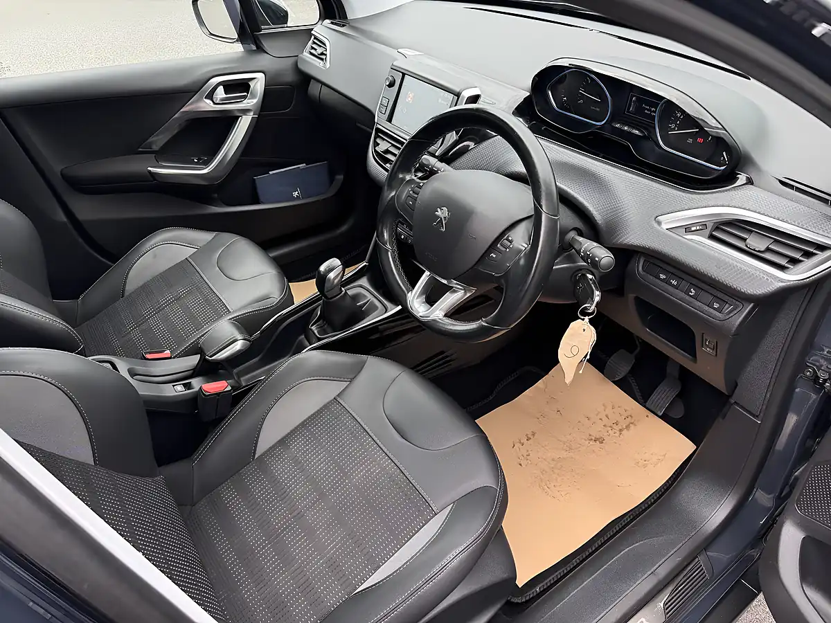 Used 2019 Peugeot 2008 Allure Premium Grey - Interior and Exterior details 9