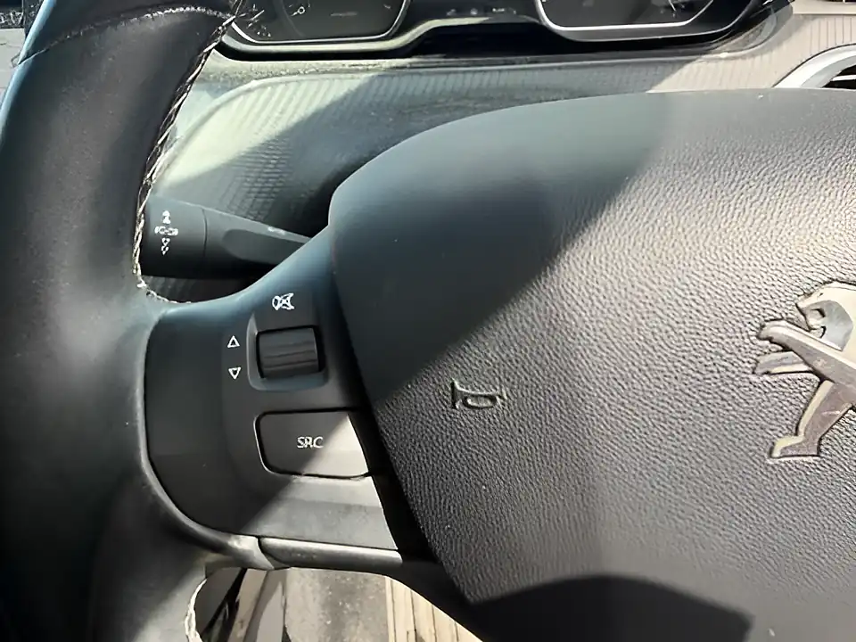 Used 2019 Peugeot 2008 Allure Premium Grey - Interior and Exterior details 10