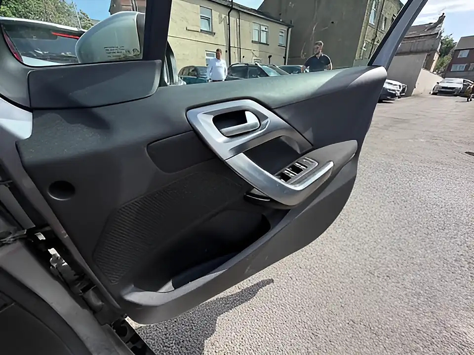 Used 2019 Peugeot 2008 Allure Premium Grey - Interior and Exterior details 12