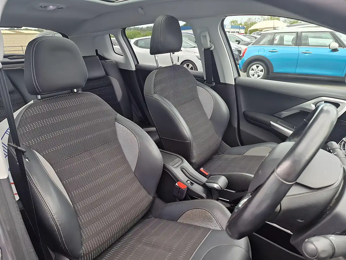 Used 2019 Peugeot 2008 Allure Premium Grey - Interior and Exterior details 3