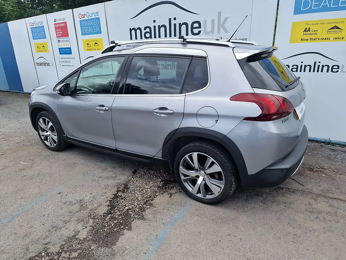 Used 2019 Peugeot 2008 Allure Premium Grey - Interior and Exterior details 6