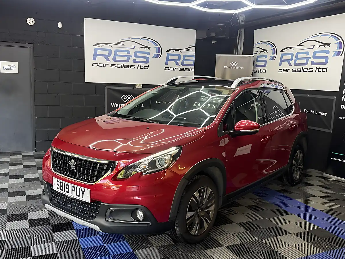 Used 2019 Peugeot 2008 Allure Premium Red - Interior and Exterior details 11
