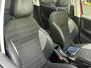 Used 2019 Peugeot 2008 Allure Premium Red - Interior and Exterior details 14