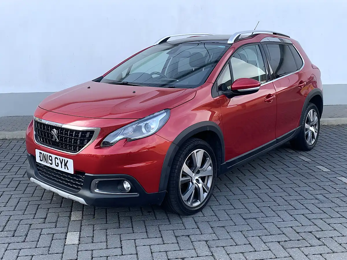 Used 2019 Peugeot 2008 Allure Premium Red - Interior and Exterior details 4
