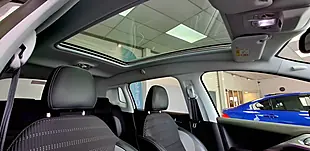Used 2019 Peugeot 2008 Allure Premium White - Interior and Exterior details 12