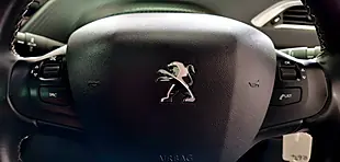 Used 2019 Peugeot 2008 Allure Premium White - Interior and Exterior details 14