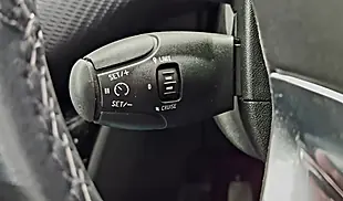 Used 2019 Peugeot 2008 Allure Premium White - Interior and Exterior details 16