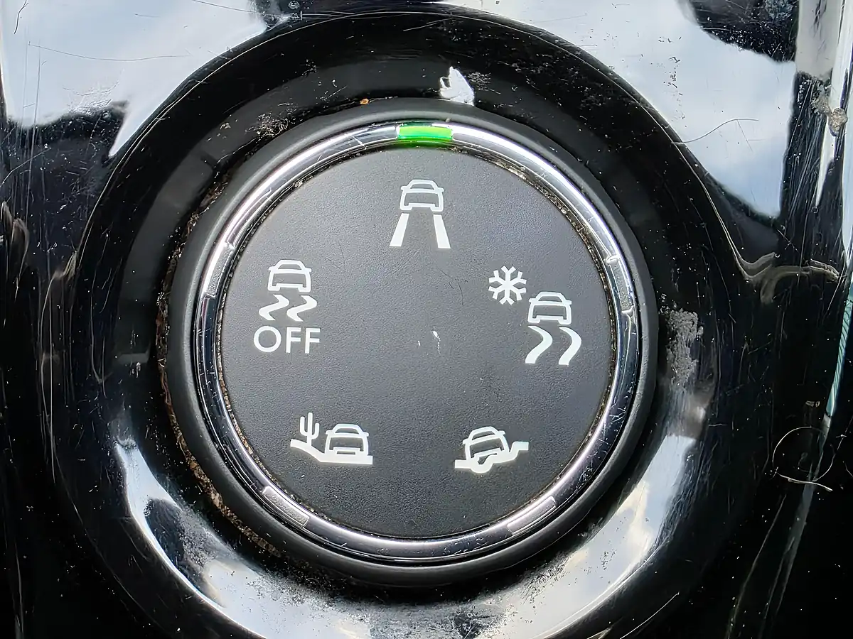 Used 2019 Peugeot 2008 Allure White - Interior and Exterior details 20