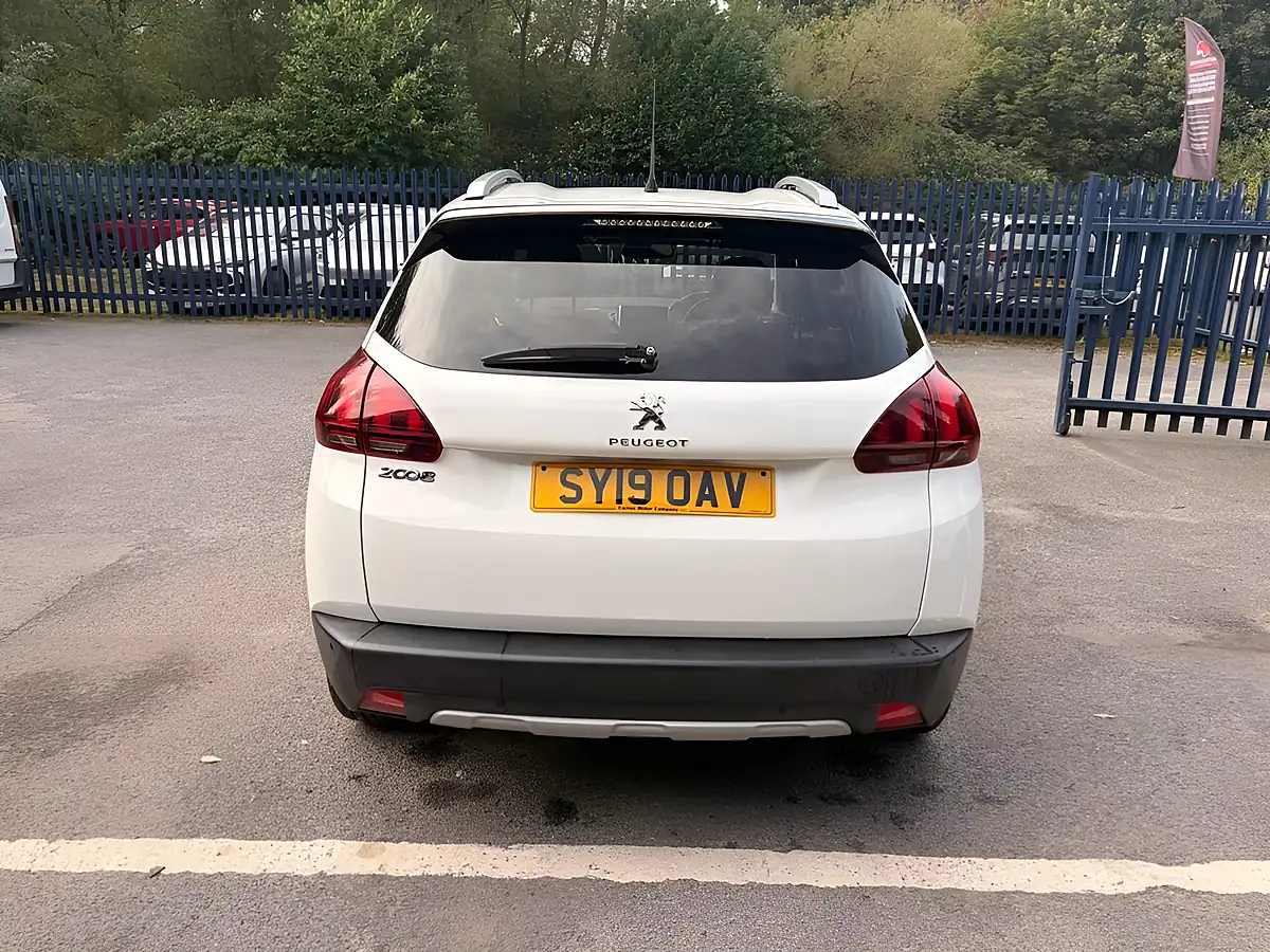 Used 2019 Peugeot 2008 Allure White - Interior and Exterior details 10