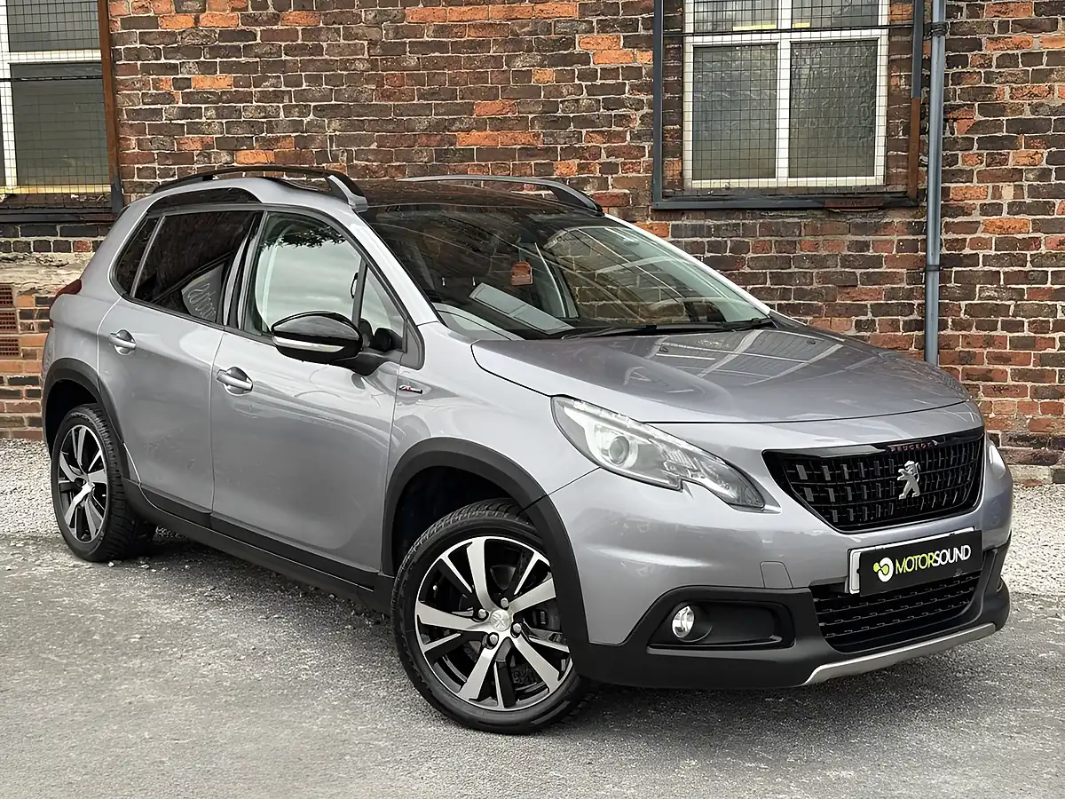 Used 2019 Peugeot 2008 GT Line Grey - Front View