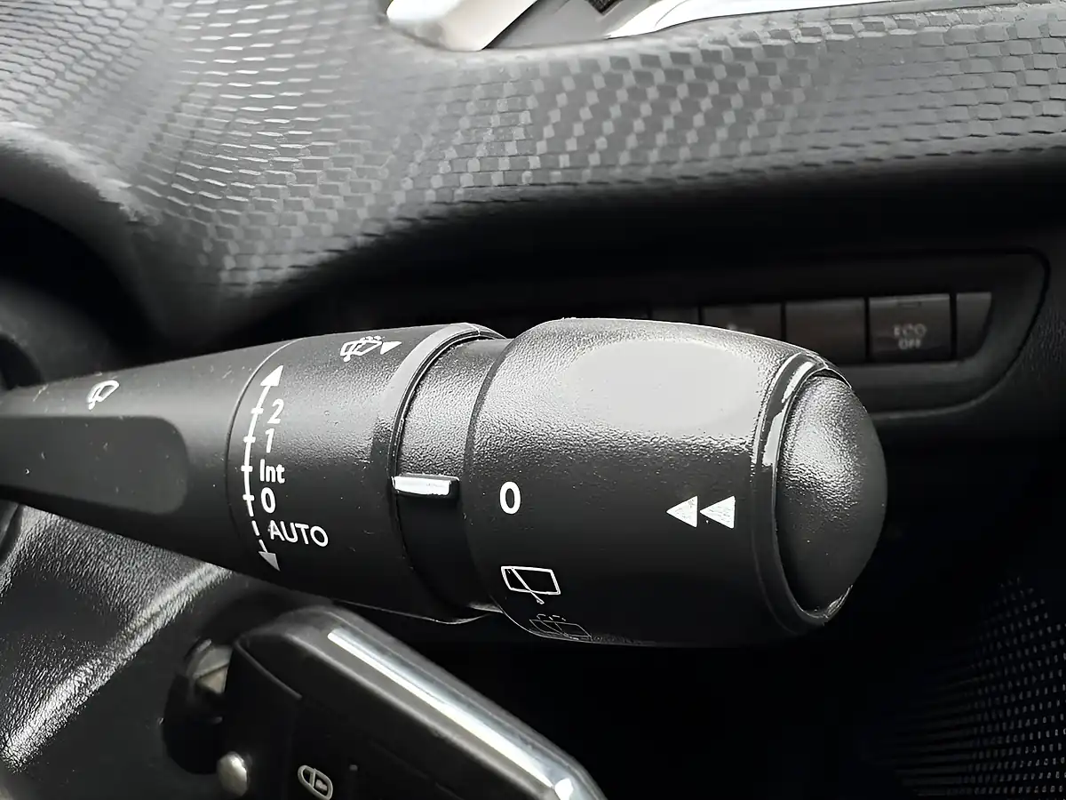 Used 2019 Peugeot 2008 GT Line Grey - Interior and Exterior details 14