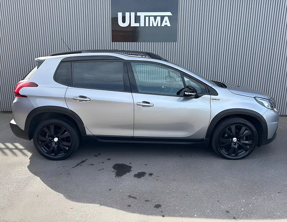 Used 2019 Peugeot 2008 GT Line Grey - Interior and Exterior details 6